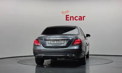 Mercedes-Benz E-Class 2019, 113853 км, за 14657.99 USD