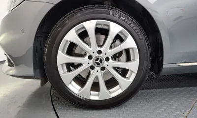 Mercedes-Benz E-Class 2019, 113853 км, за 14657.99 USD