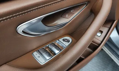 Mercedes-Benz E-Class 2019, 113853 км, за 14626.53 USD - фото 29