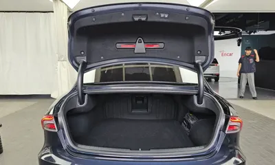 Hyundai Grandeur 2021, 103578 км, за 15628.05 USD - фото 20
