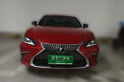 Lexus ES 2020, 100100 км, за 21794 USD