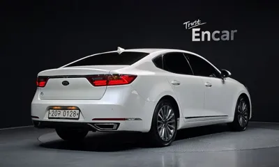 Kia K7 2016, 91716 км, за 8125.85 USD