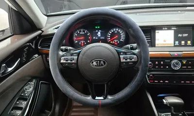 Kia K7 2016, 91716 км, за 8125.85 USD - фото 14
