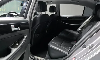 Hyundai Genesis 2014, 44780 км, за 5842.2 USD - фото 12