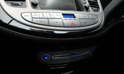 Hyundai Genesis 2014, 44780 км, за 5842.2 USD - фото 16