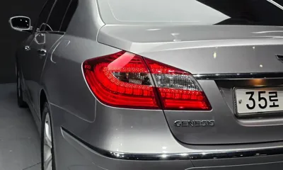 Hyundai Genesis 2014, 44780 км, за 5842.2 USD - фото 23