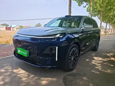 Deepal Deepal S09 · 2025 год