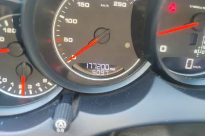 Porsche Cayenne 2016, 177200 км, за 24574 USD - фото 12