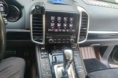 Porsche Cayenne 2016, 177200 км, за 24574 USD - фото 13
