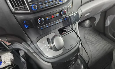 Hyundai Starex 2021, 93223 км, за 9452.54 USD - фото 9