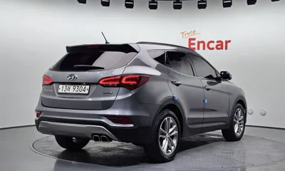 Hyundai Santafe 2016, 154573 км, за 6641.92 USD