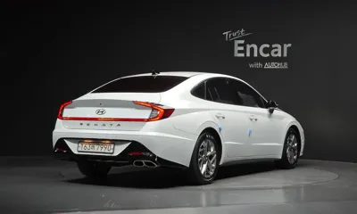 Hyundai Sonata 2022, 27337 км, за 15764.58 USD