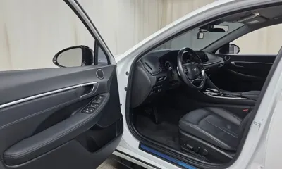 Hyundai Sonata 2022, 27337 км, за 15764.58 USD - фото 10