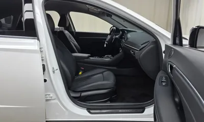Hyundai Sonata 2022, 27337 км, за 15764.58 USD - фото 11