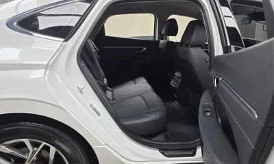 Hyundai Sonata 2022, 27337 км, за 15764.58 USD - фото 12