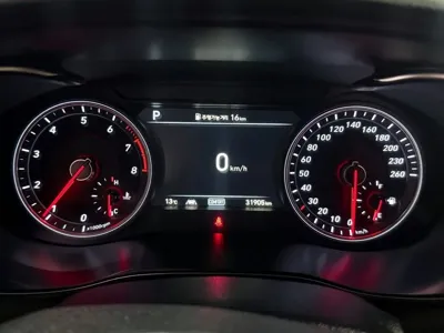 Genesis G70 2019, 31905 км, за 15061.83 USD - фото 8