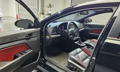 Hyundai Avante 2018, 85359 км, за 8473.46 USD - фото 10