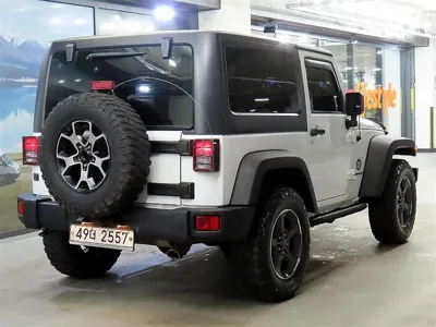 Jeep Wrangler 2012, 190384 км, за 8125.85 USD - фото 4
