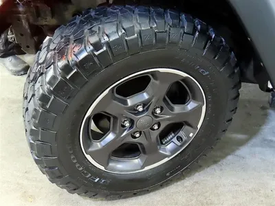 Jeep Wrangler 2012, 190384 км, за 8125.85 USD - фото 19