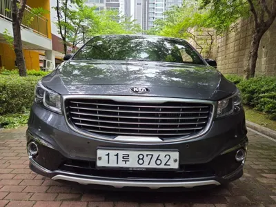 Kia Canival 2016, 253982 км, за 3503.87 USD