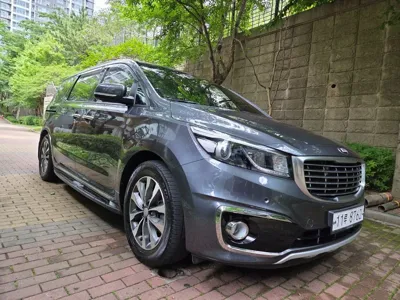 Kia Canival 2016, 253982 км, за 3503.87 USD