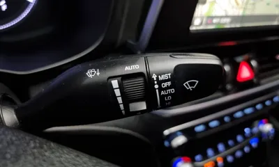 Hyundai Grandeur 2017, 99793 км, за 9721.49 USD - фото 18