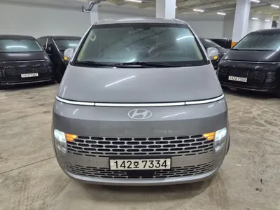 Hyundai Staria 2025, 98 км, за 57897.53 USD