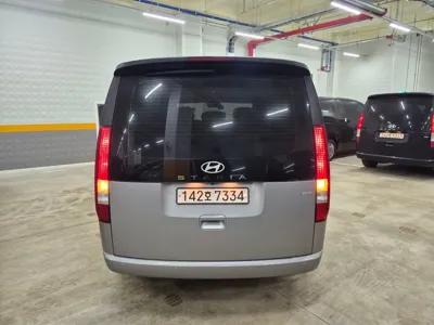 Hyundai Staria 2025, 98 км, за 57897.53 USD