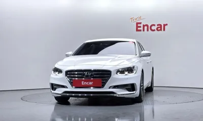 Hyundai Grandeur 2019, 72690 км, за 10835.81 USD