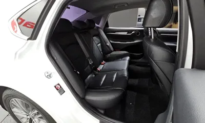 Hyundai Grandeur 2019, 72690 км, за 10835.81 USD - фото 12