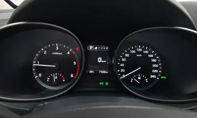 Hyundai Santafe 2018, 71558 км, за 9446.26 USD - фото 8