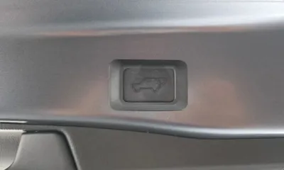 Toyota RAV4 2019, 39340 км, за 24615.99 USD - фото 17