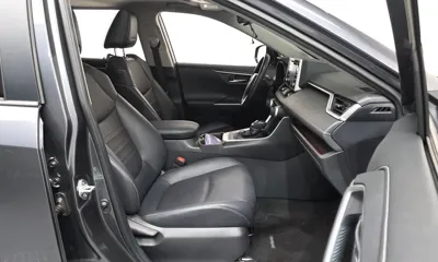 Toyota RAV4 2019, 39340 км, за 24615.99 USD - фото 26