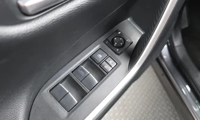 Toyota RAV4 2019, 39340 км, за 24615.99 USD - фото 28