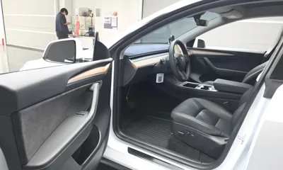 Tesla Model Y 2024, 21786 км, за 28160.69 USD - фото 10