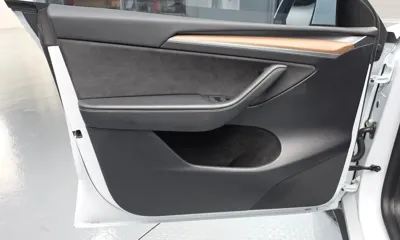 Tesla Model Y 2024, 21786 км, за 28160.69 USD - фото 25