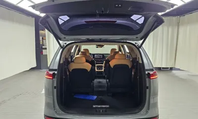 Kia Canival 2023, 137316 км, за 15032.17 USD - фото 20