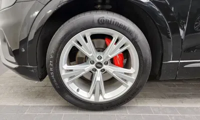 Audi Q8 2022, 67318 км, за 42616.45 USD