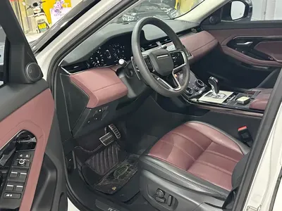 Land Rover Evoque 2023, 23000 км, за 21099.55 USD