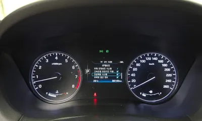 Hyundai Genesis 2016, 89143 км, за 9915.4 USD - фото 8