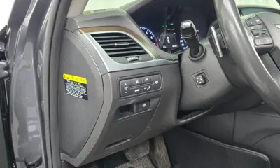 Hyundai Genesis 2016, 89143 км, за 9915.4 USD - фото 15