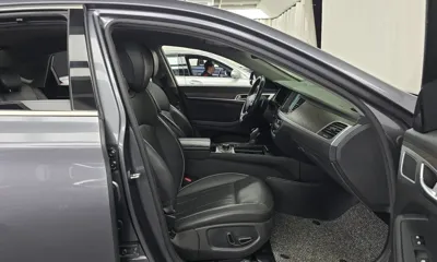 Hyundai Genesis 2016, 89143 км, за 9915.4 USD - фото 26