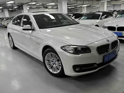 BMW 5 Series 2016, 88000 км, за 8877.87 USD