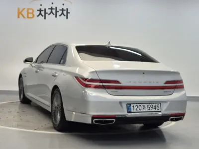 Genesis G90 2019, 121426 км, за 18526.94 USD - фото 2