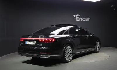 Audi A8 2021, 75787 км, за 38679.05 USD