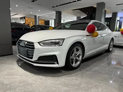 Audi A5 (Import) · 2017 год
