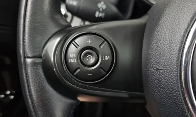 MINI Countryman 2018, 88326 км, за 8593.34 USD - фото 19