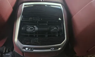 BMW 7-Series 2025, 31512 км, за 86645 USD - фото 9