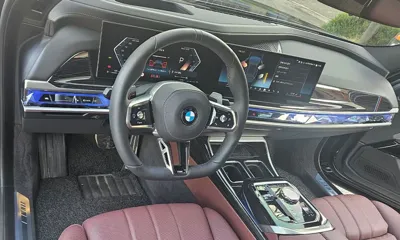 BMW 7-Series 2025, 31512 км, за 86645 USD - фото 11