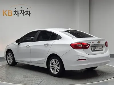 ChevroletGMDaewoo Cruze 2017, 133085 км, за 2801.3 USD